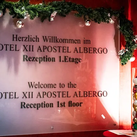 Xii Apostel Hotel 3*