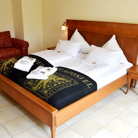 Xii Apostel Hotel 3*