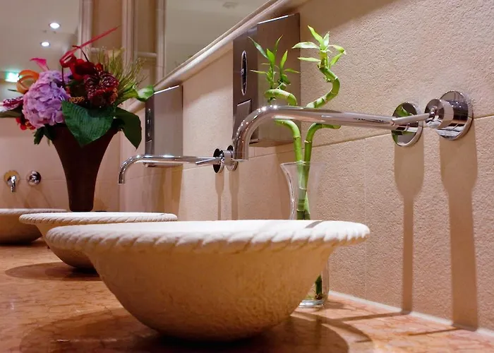 Xii アポステル アルベルゴ ホテル