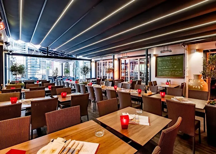 Xii アポステル アルベルゴ ホテル 3*