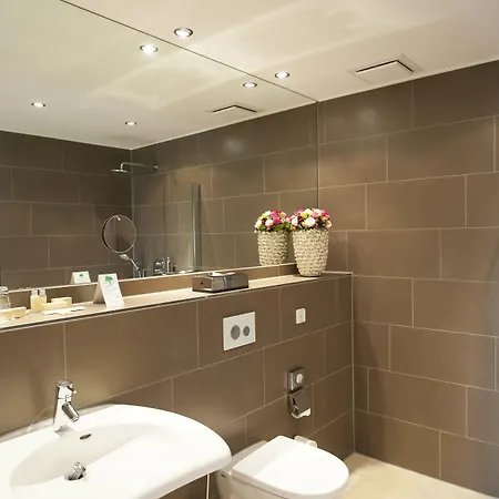 Xii Apostel Hotel 3*