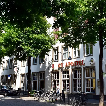 Xii Apostel Hotel