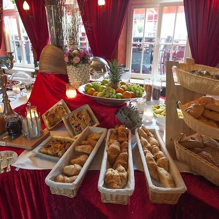 Hotel Xii Apostel 3*