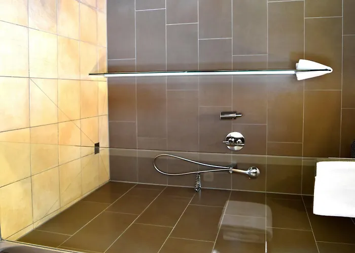 Hotell Xii Apostel 3*